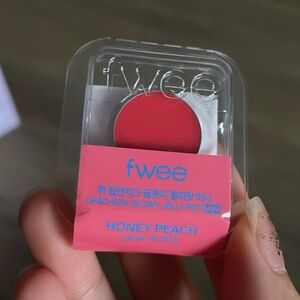 Fwee Honey Peach Lip and cheek jelly pot Tint NEW